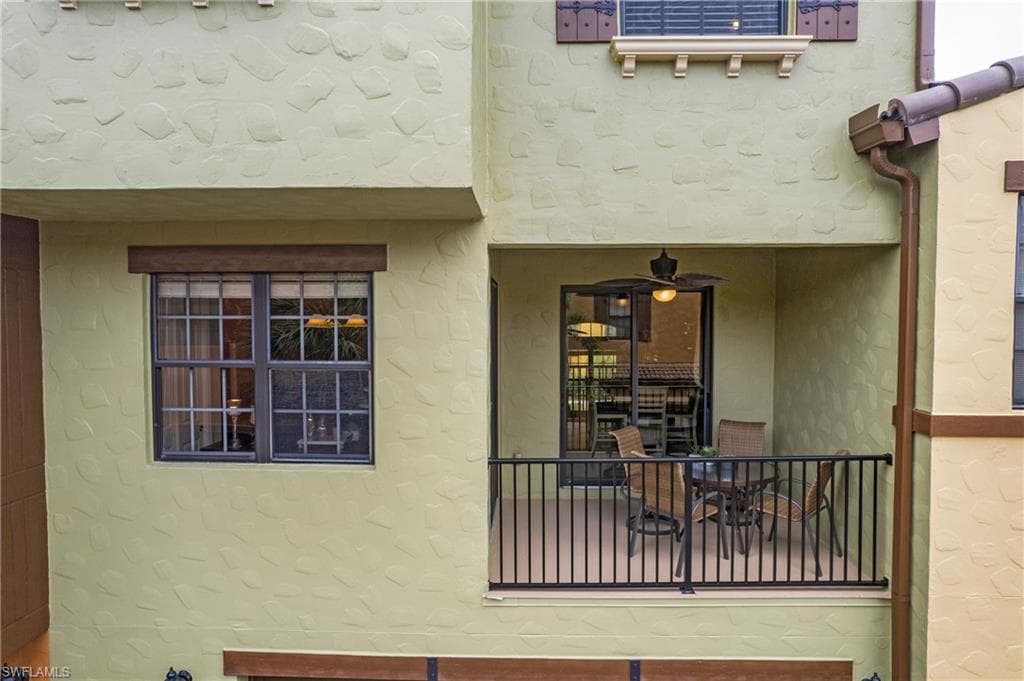 8992 Cambria Cir 1602, Naples, FL 34113-17