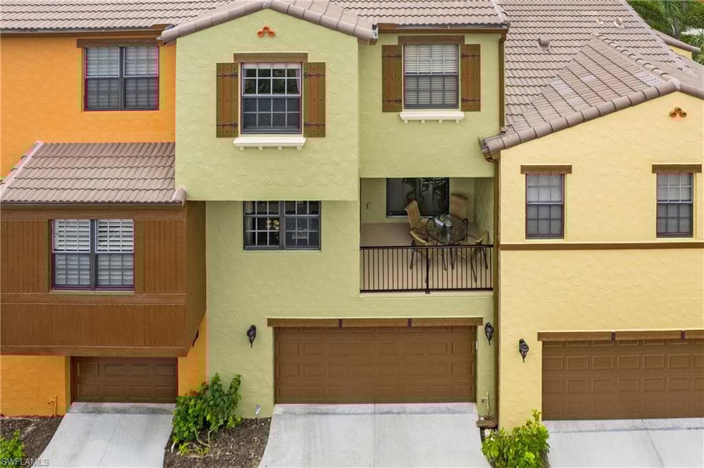 8992 Cambria Cir 1602, Naples, FL 34113-19