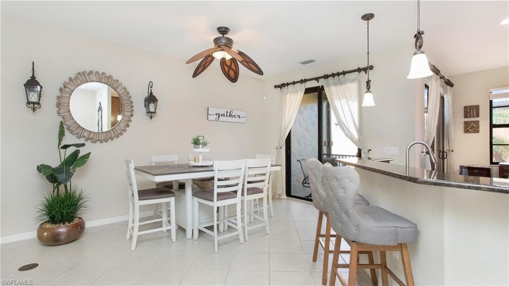 8992 Cambria Cir 1602, Naples, FL 34113-8