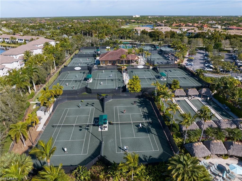8060 Players Cove Dr 101, Naples, FL 34113-31