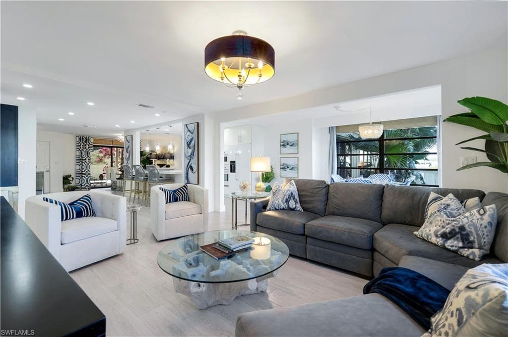 1323 Chesapeake Ave 1b, Naples, FL 34102-15