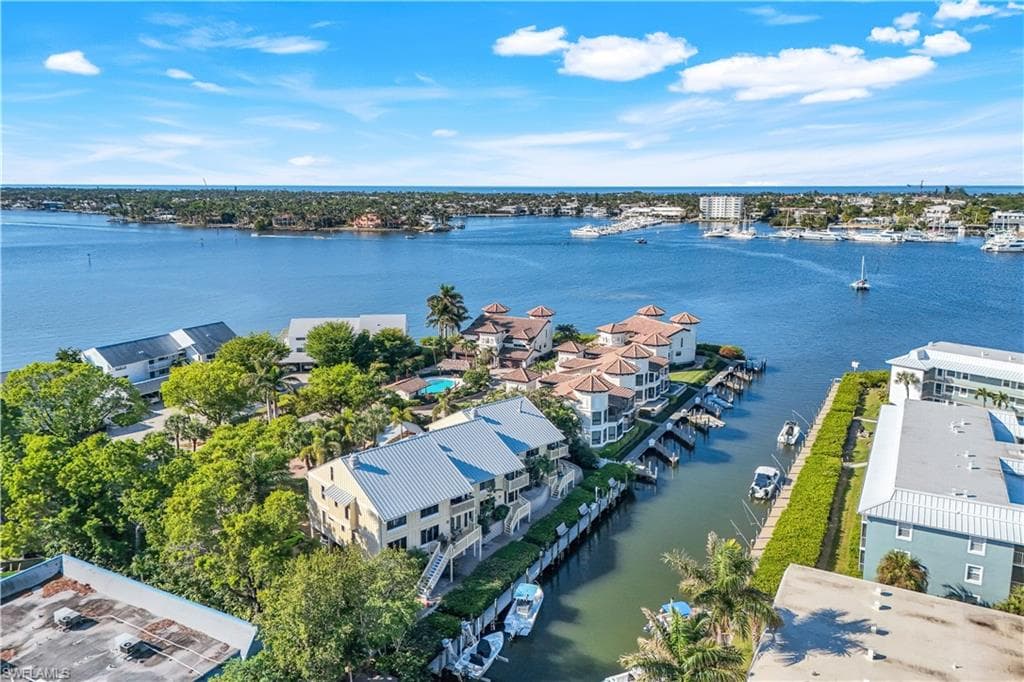 1323 Chesapeake Ave 1b, Naples, FL 34102-4