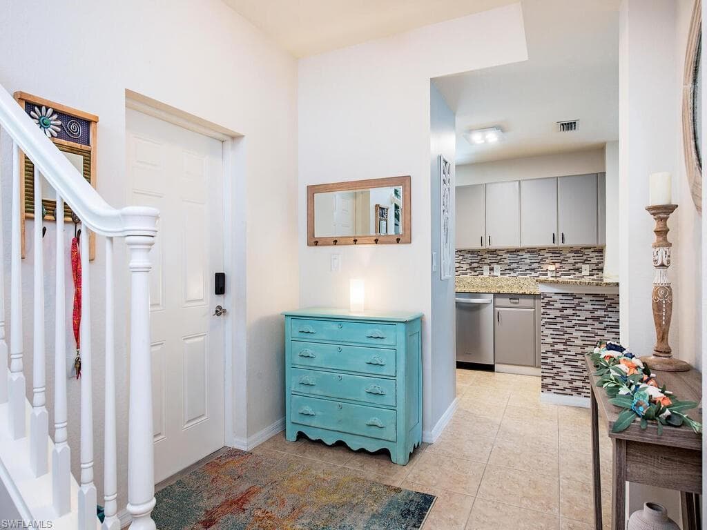 4500 Botanical Place Cir 101, Naples, FL 34112-10
