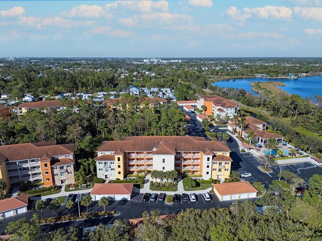 4500 Botanical Place Cir 101, Naples, FL 34112-20