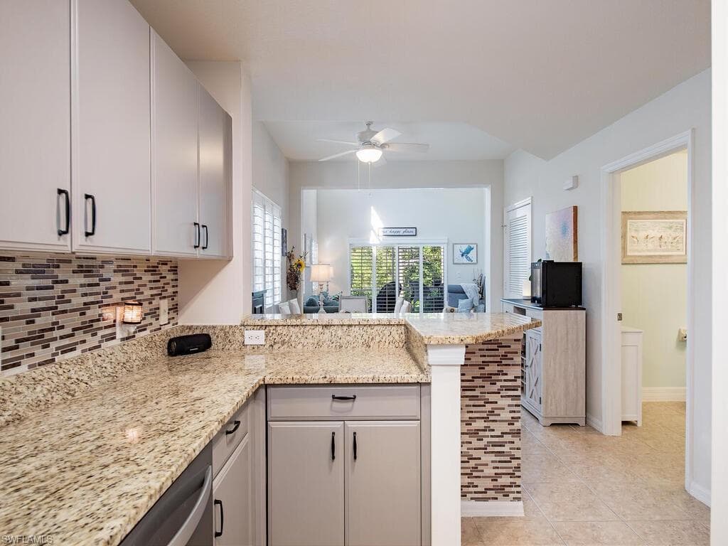 4500 Botanical Place Cir 101, Naples, FL 34112-4