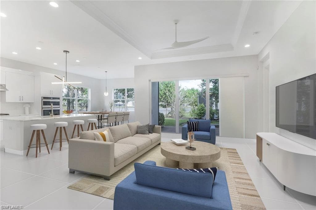 8944 Saint Lucia Dr 101, Naples, FL 34114-9