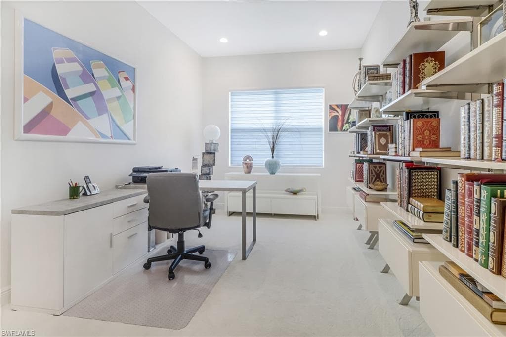 8944 Saint Lucia Dr 101, Naples, FL 34114-15
