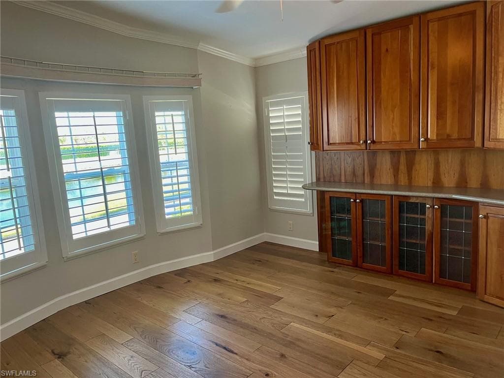 1041 Silver Lakes Blvd, Naples, FL 34114-11