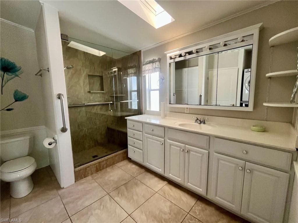 1041 Silver Lakes Blvd, Naples, FL 34114-16
