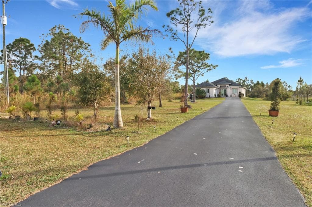 3490 56th Ave NE, Naples, FL 34120-4