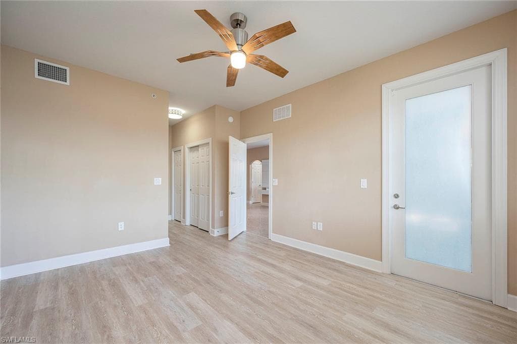 9537 Ironstone Ter 101, Naples, FL 34120-24