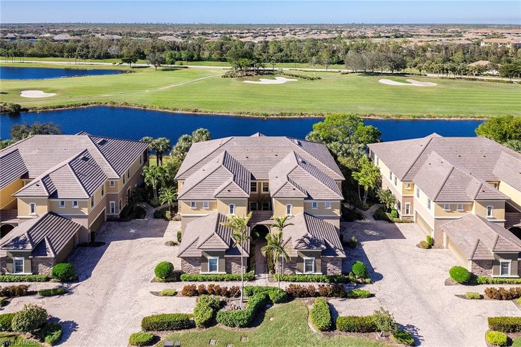 9537 Ironstone Ter 101, Naples, FL 34120-4