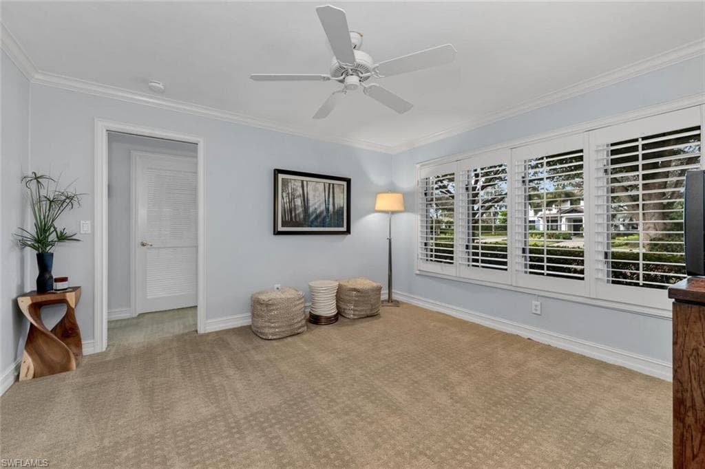 2050 Crayton Rd, Naples, FL 34102-20