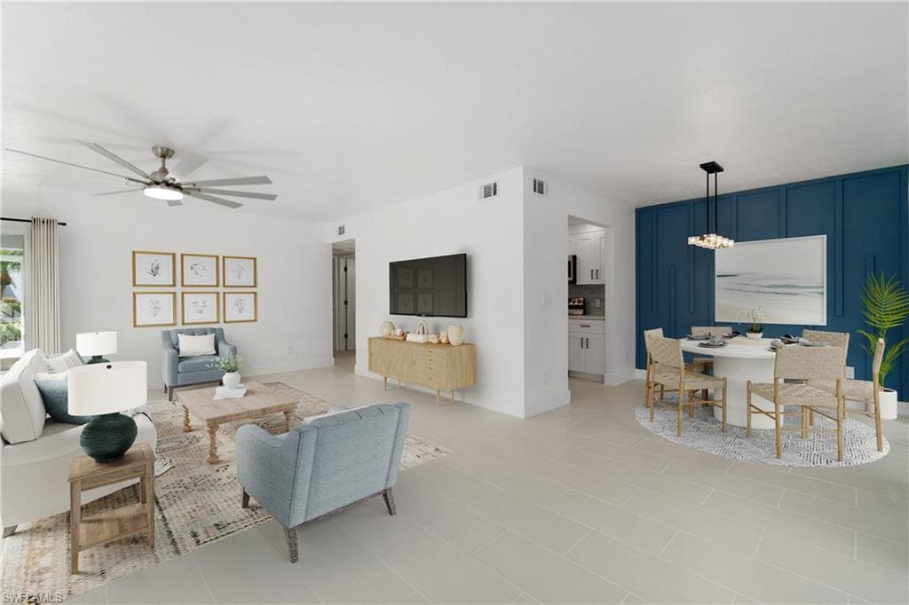 2106 Tama Cir 102, Naples, FL 34112-11