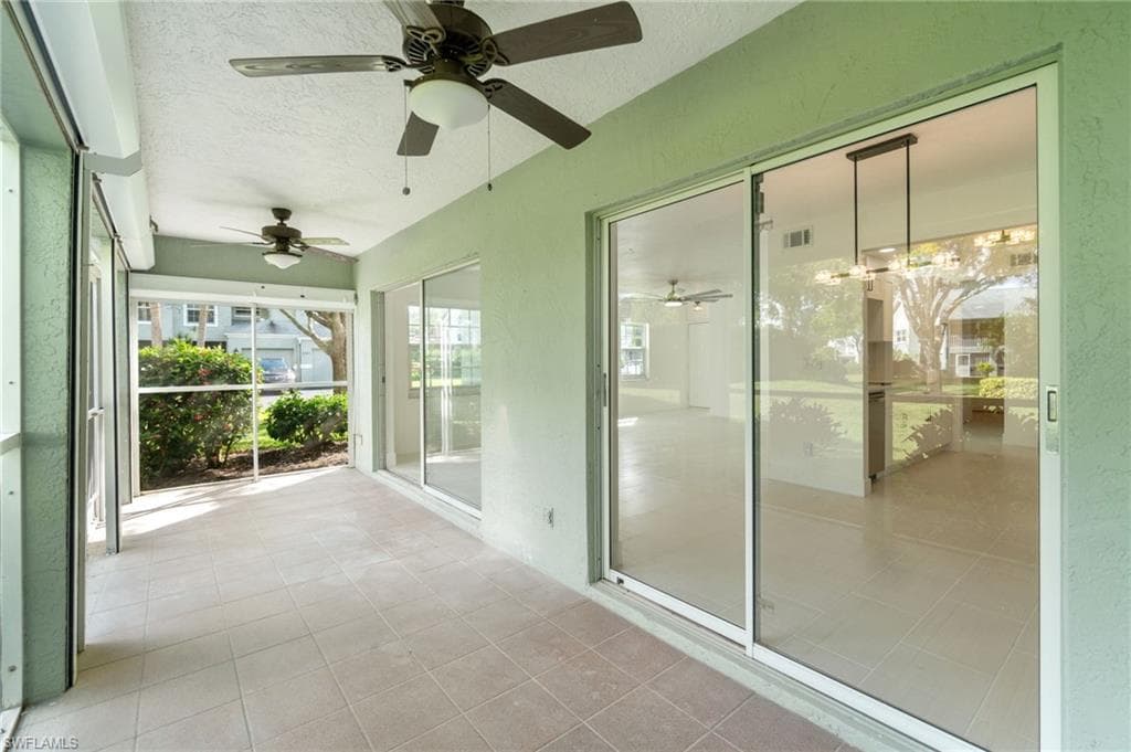 2106 Tama Cir 102, Naples, FL 34112-34