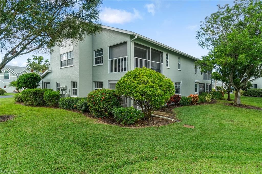 2106 Tama Cir 102, Naples, FL 34112-40