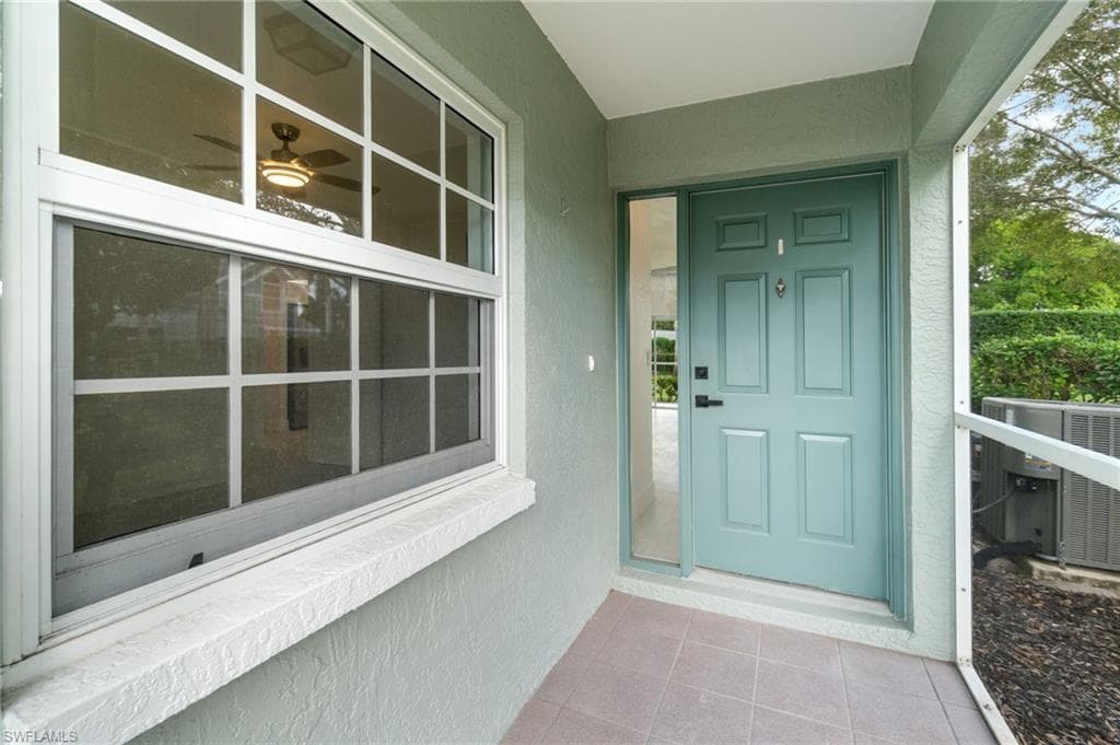 2106 Tama Cir 102, Naples, FL 34112-41