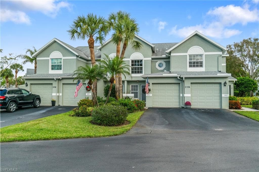 2106 Tama Cir 102, Naples, FL 34112-42
