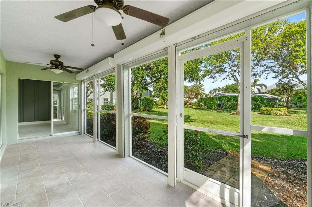 2106 Tama Cir 102, Naples, FL 34112-7