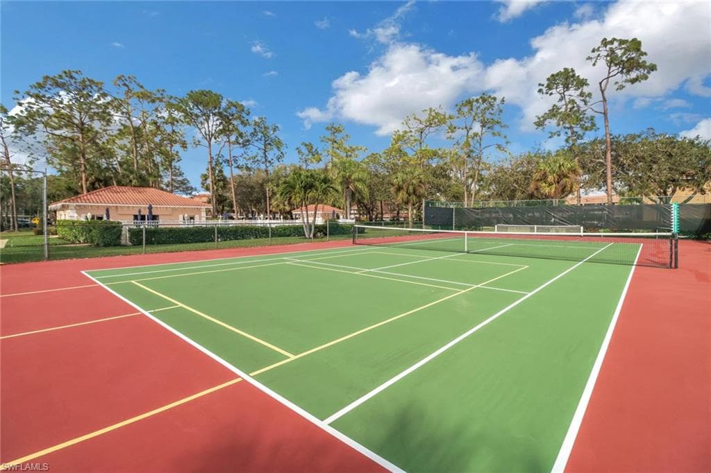 5970 Amherst Dr C104, Naples, FL 34112-17