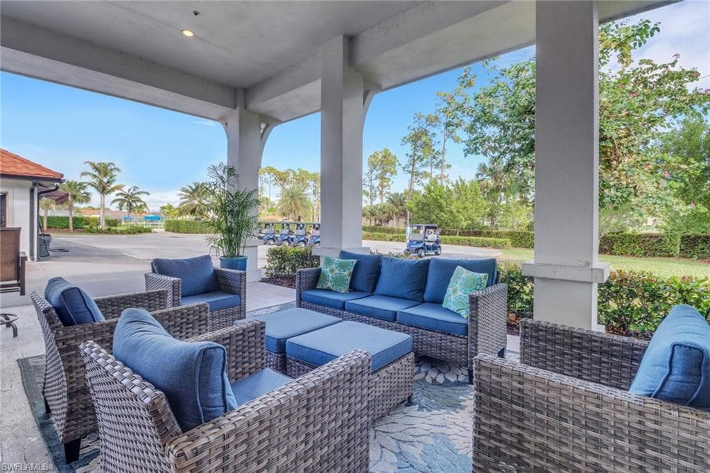 5970 Amherst Dr C104, Naples, FL 34112-24