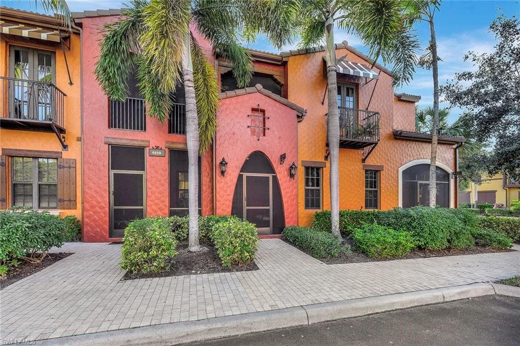 9110 Capistrano St S 8402, Naples, FL 34113-32