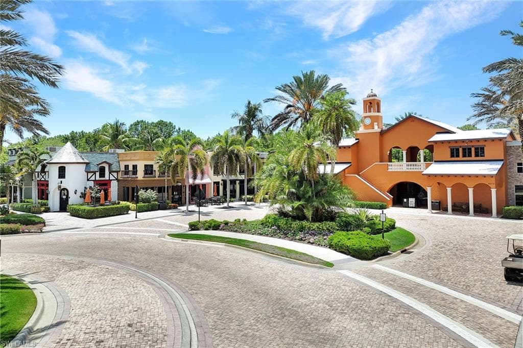 9110 Capistrano St S 8402, Naples, FL 34113-34