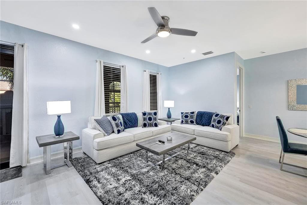 9110 Capistrano St S 8402, Naples, FL 34113-7