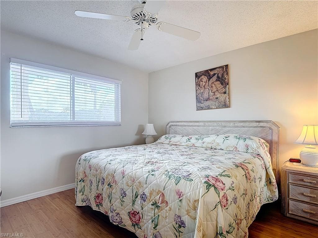 170 Turtle Lake Ct 211, Naples, FL 34105-15