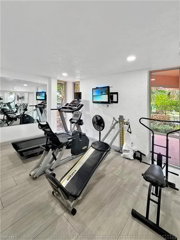 170 Turtle Lake Ct 211, Naples, FL 34105-27