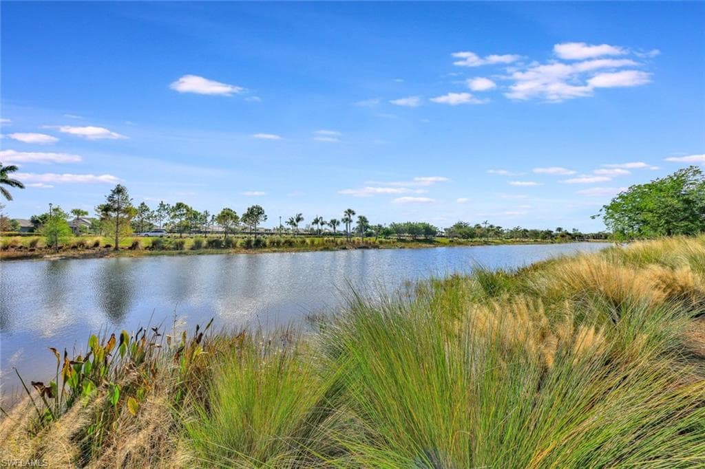 5676 Highbourne Dr, Naples, FL 34113-9