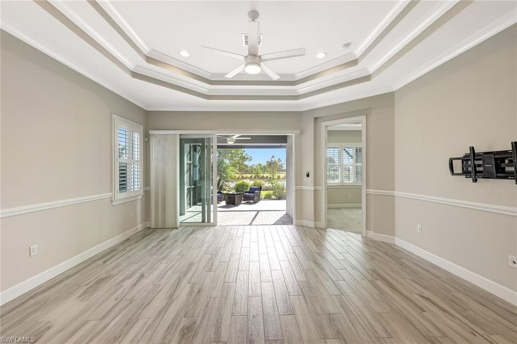 5676 Highbourne Dr, Naples, FL 34113-13