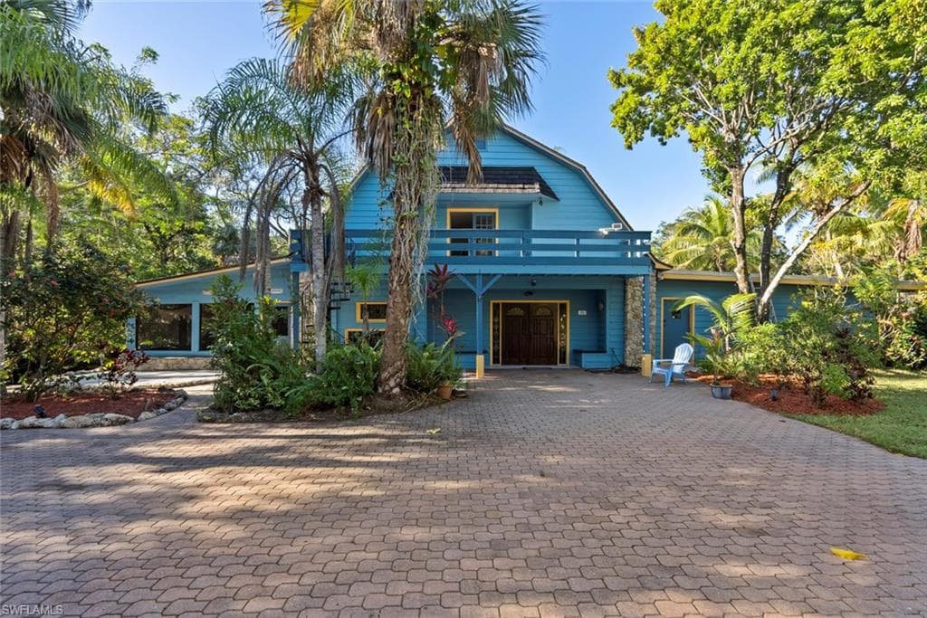 3550 Hazel Rd, Naples, FL 34104-1