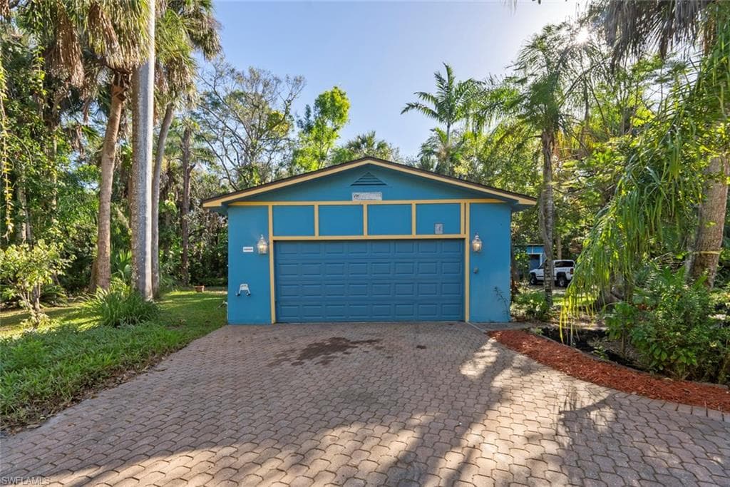 3550 Hazel Rd, Naples, FL 34104-36