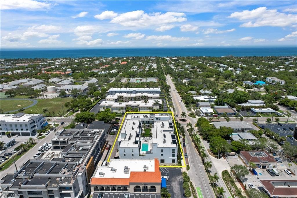 850 Central Ave 207, Naples, FL 34102-30