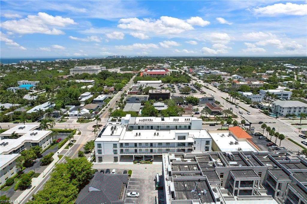 850 Central Ave 207, Naples, FL 34102-34