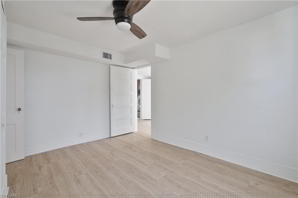 1676 Sunset Pl, Fort Myers, FL 33901-15