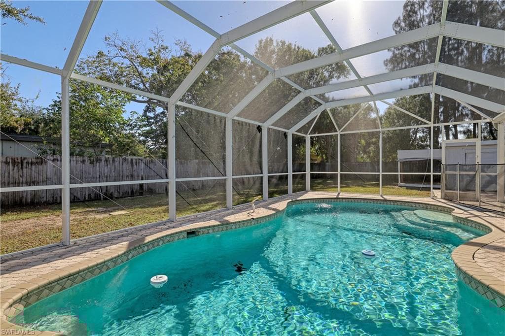 1676 Sunset Pl, Fort Myers, FL 33901-23