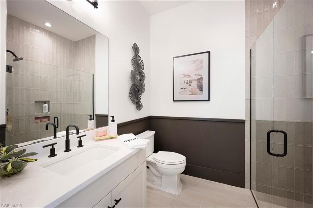 8795 Oceana Way, Naples, FL 34114-15