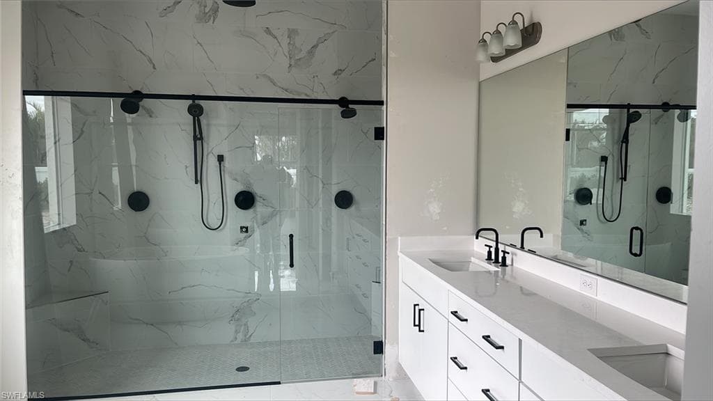 8795 Oceana Way, Naples, FL 34114-3