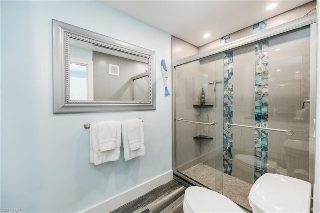 900 Broad Ave S 125, Naples, FL 34102-8