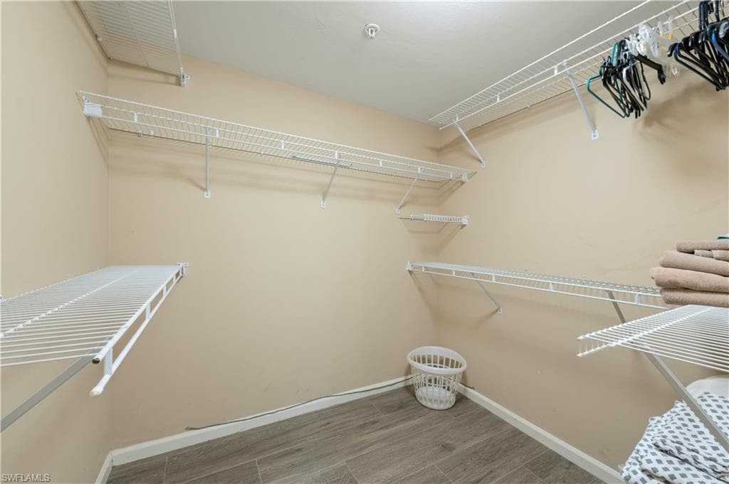 1051 Eastham Way B-204, Naples, FL 34104-13