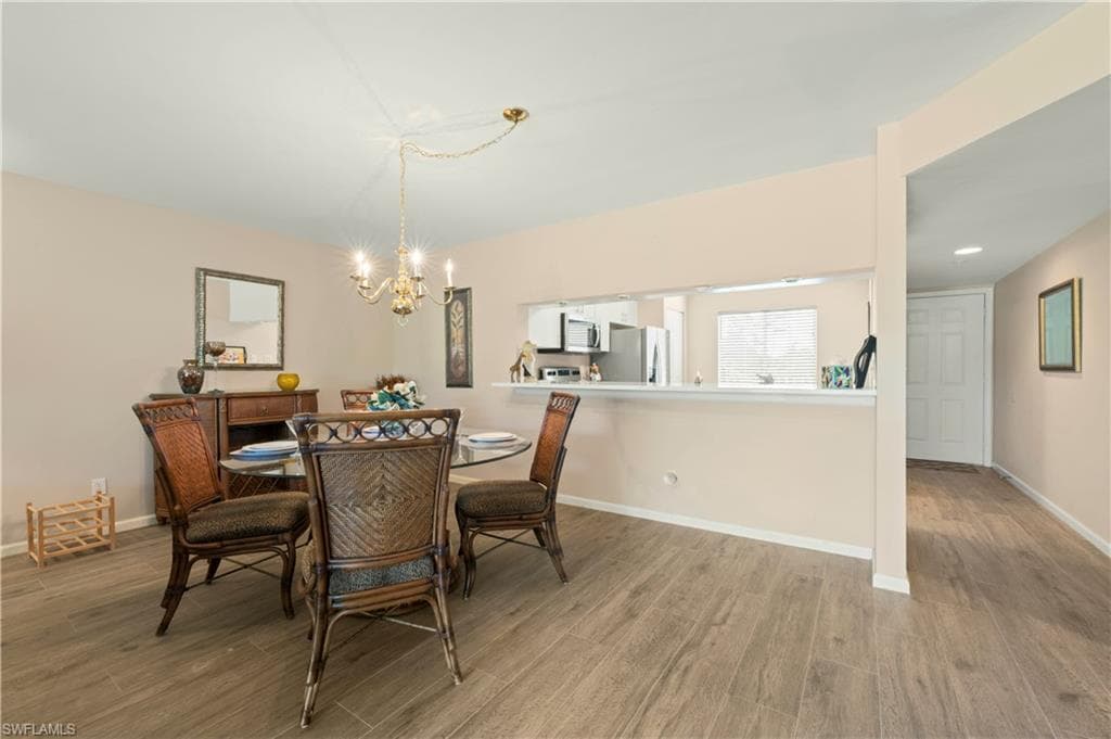 1051 Eastham Way B-204, Naples, FL 34104-8