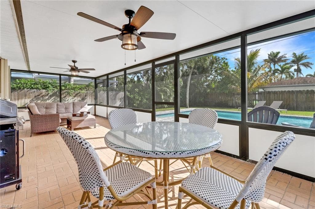 754 95th Ave N, Naples, FL 34108-18