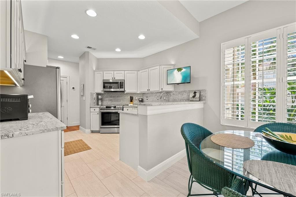 26930 Wyndhurst Ct 101, Bonita Springs, FL 34134-14