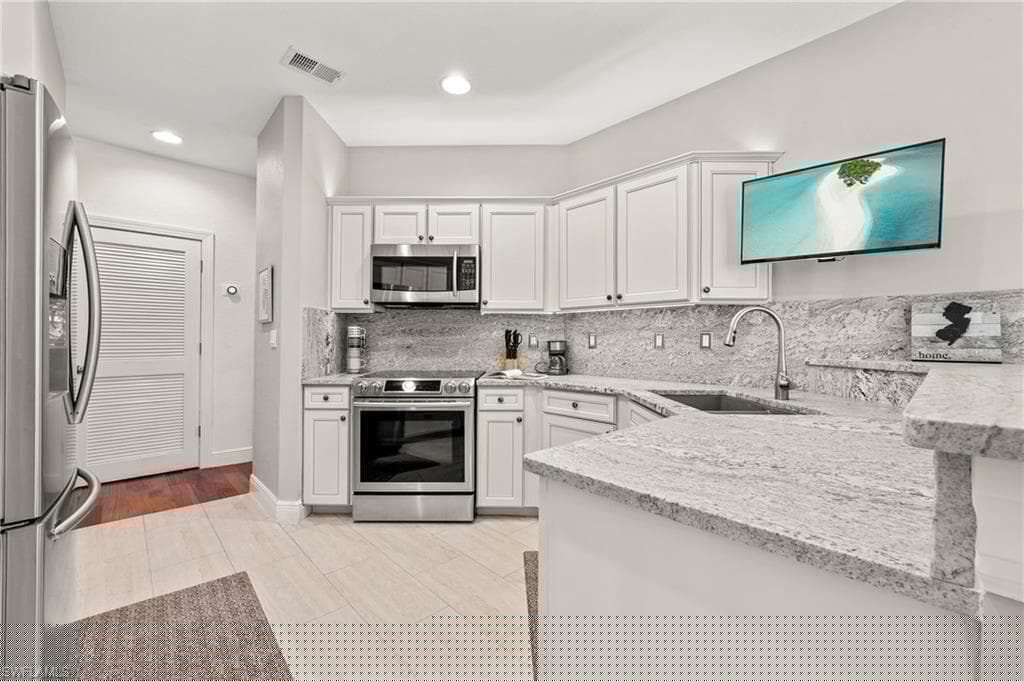 26930 Wyndhurst Ct 101, Bonita Springs, FL 34134-15