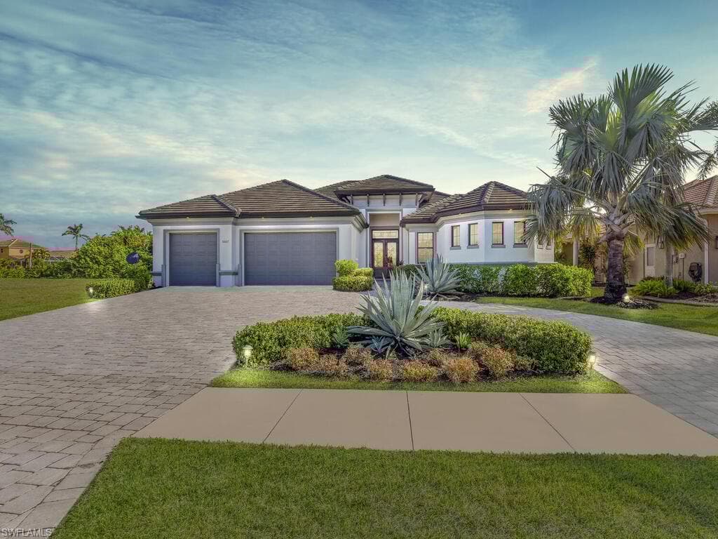 5007 Sands Blvd, Cape Coral, FL 33914-1