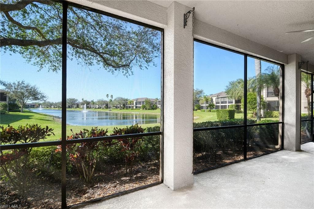 825 Regency Reserve Cir 3701, Naples, FL 34119-6