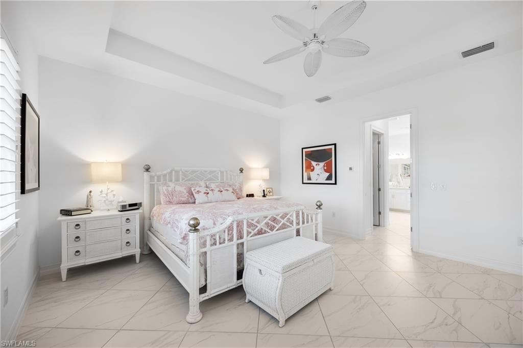 14809 Windward Ln, Naples, FL 34114-21