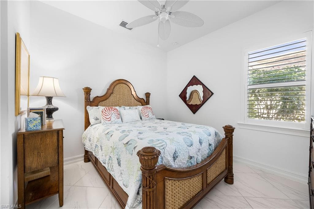 14809 Windward Ln, Naples, FL 34114-26